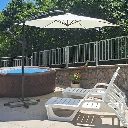 House Tia With Jacuzzi And Bbq In A Oasis Villa Opatija