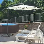 House Tia With Jacuzzi And Bbq In A Oasis Vila Opatija