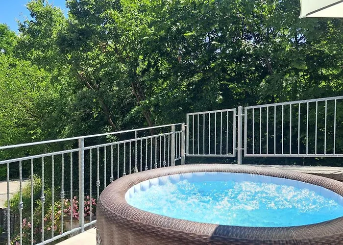 House Tia With Jacuzzi And Bbq In A Oasis Villa *